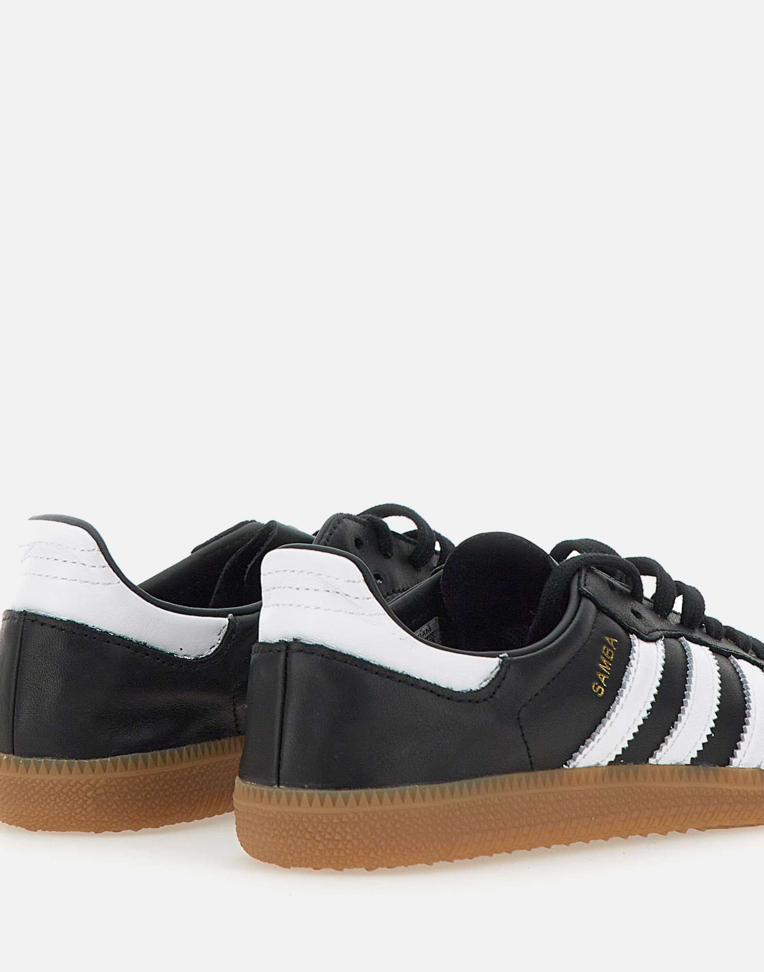 Adidas IF0641 Man Black Sneakers - Zuklat