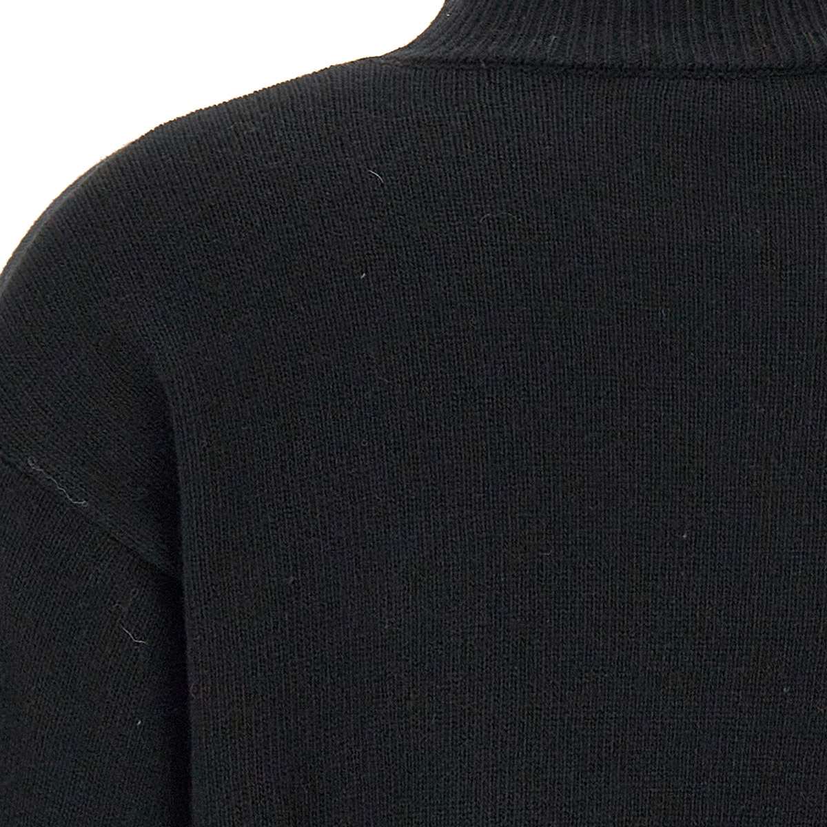 Kaos PIJFP004 Woman Black Sweaters - Zuklat