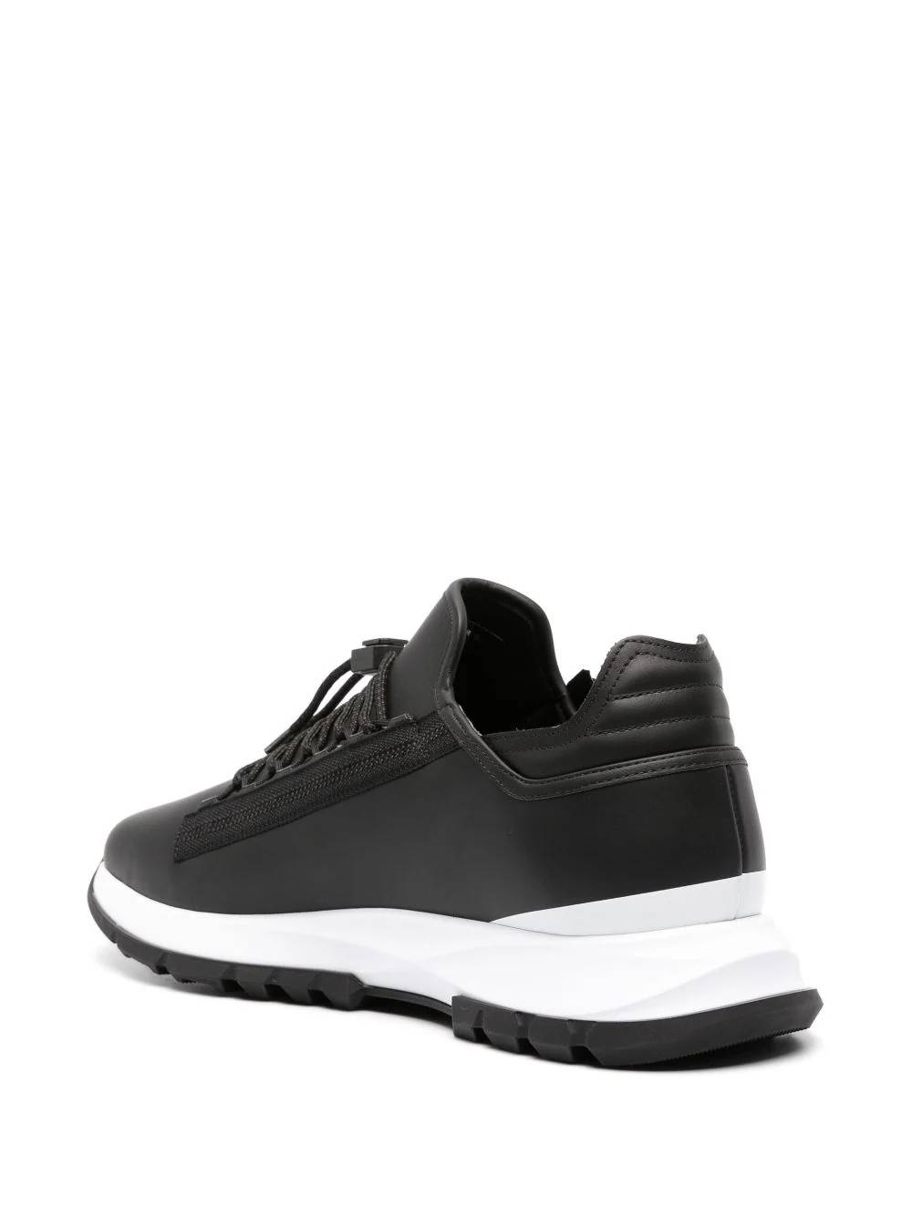 Givenchy BH009B Man Black Sneakers - Zuklat