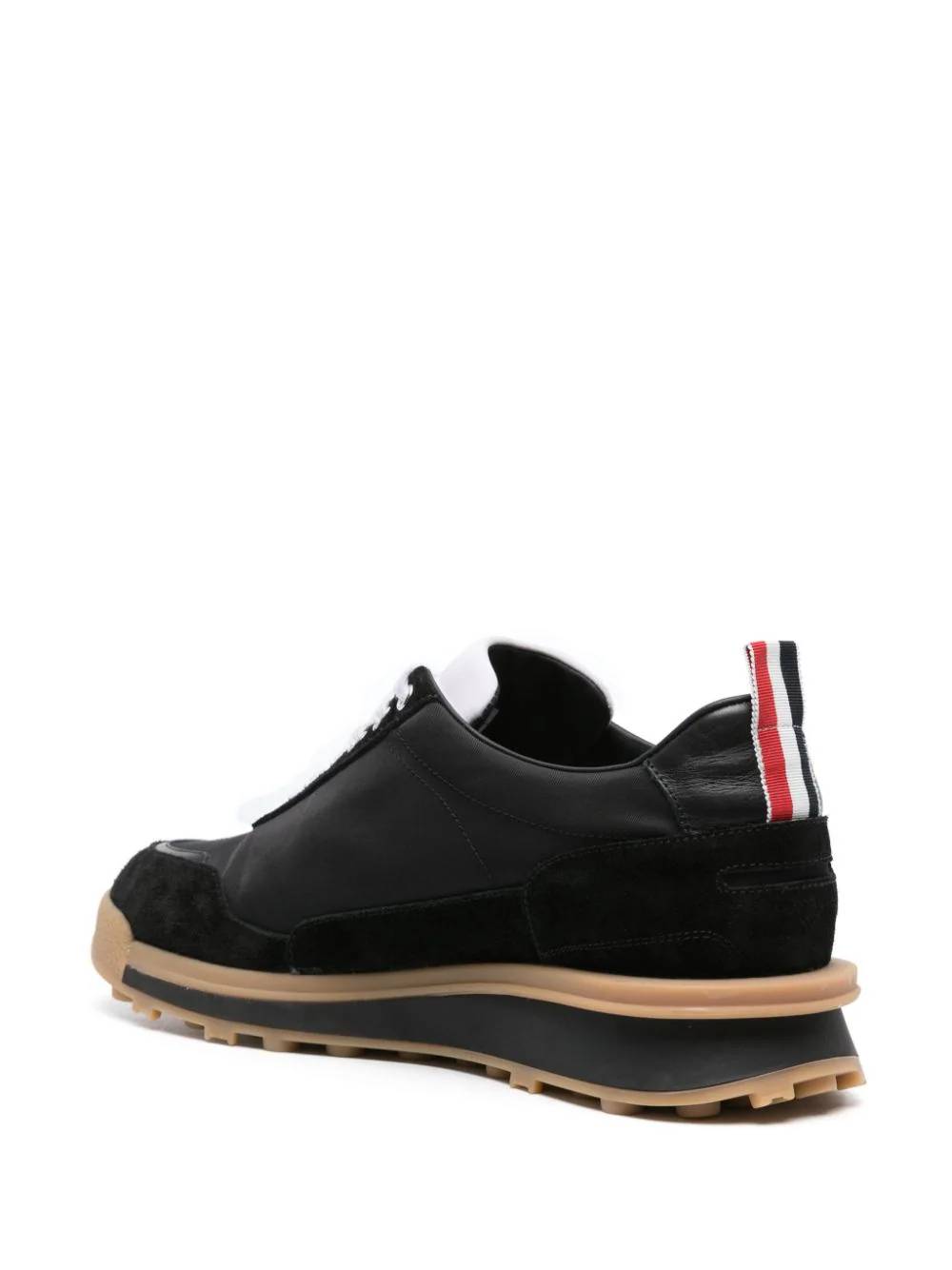 Thom Browne MFD271B Man Black Sneakers - Zuklat