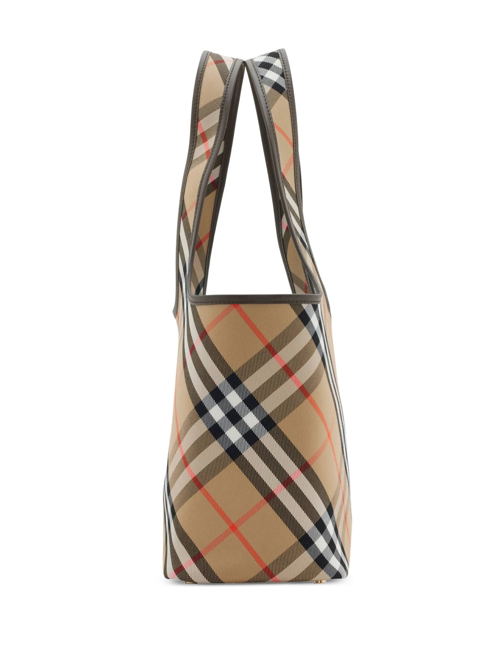 Burberry 8094685 Woman Sand Bags.. - Zuklat