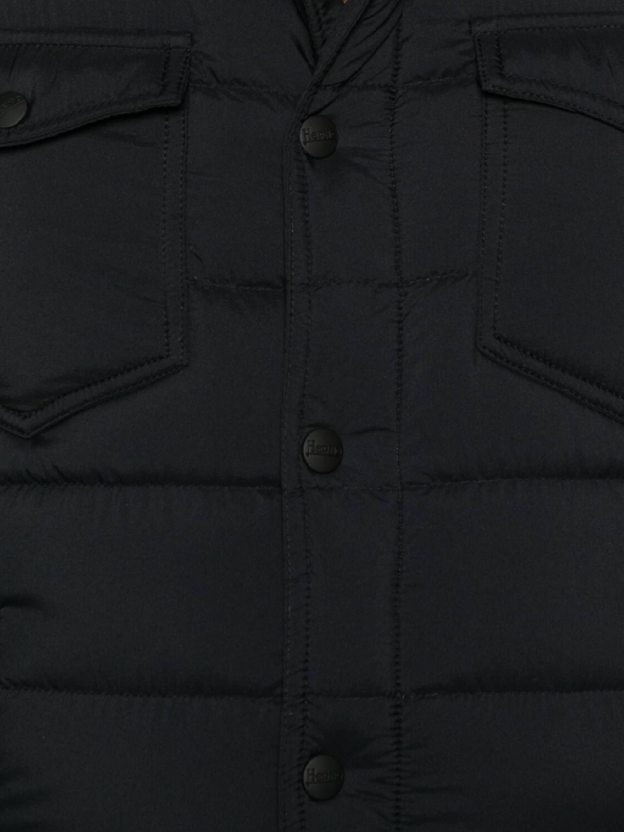 Herno PI011ULE Man Black Jackets - Zuklat