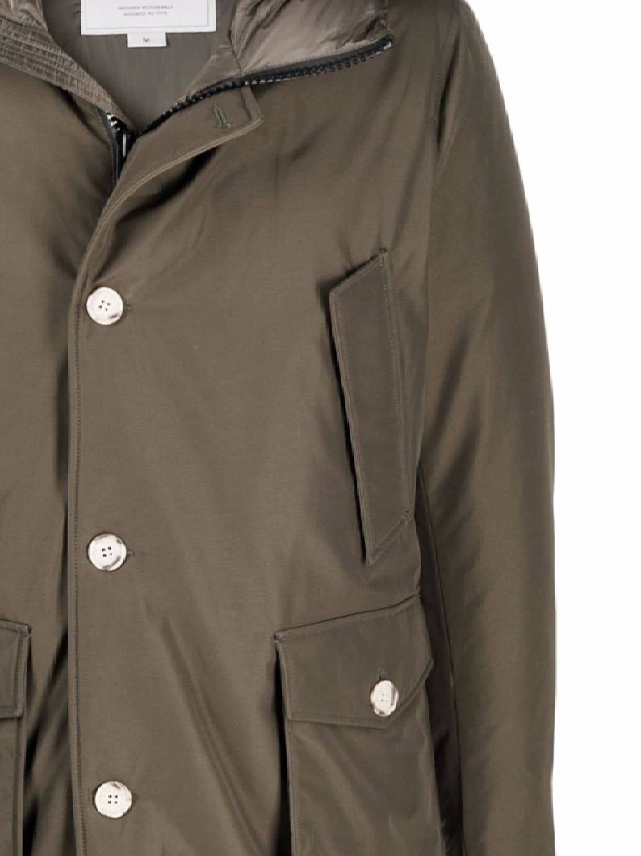 Woolrich CFWOOU0483MR Man Green Coats - Zuklat