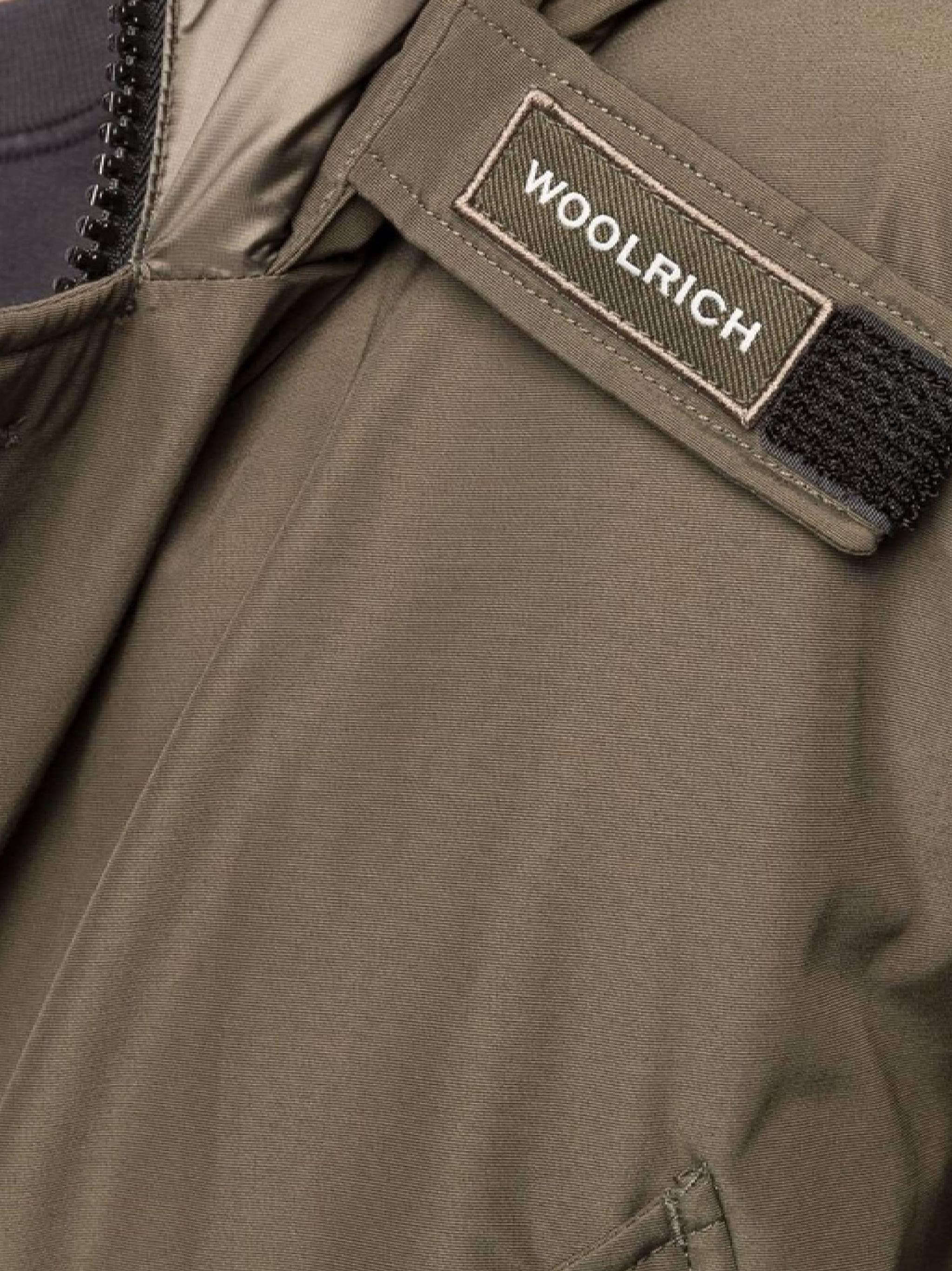 Woolrich CFWOOU0483MR Man Green Coats - Zuklat