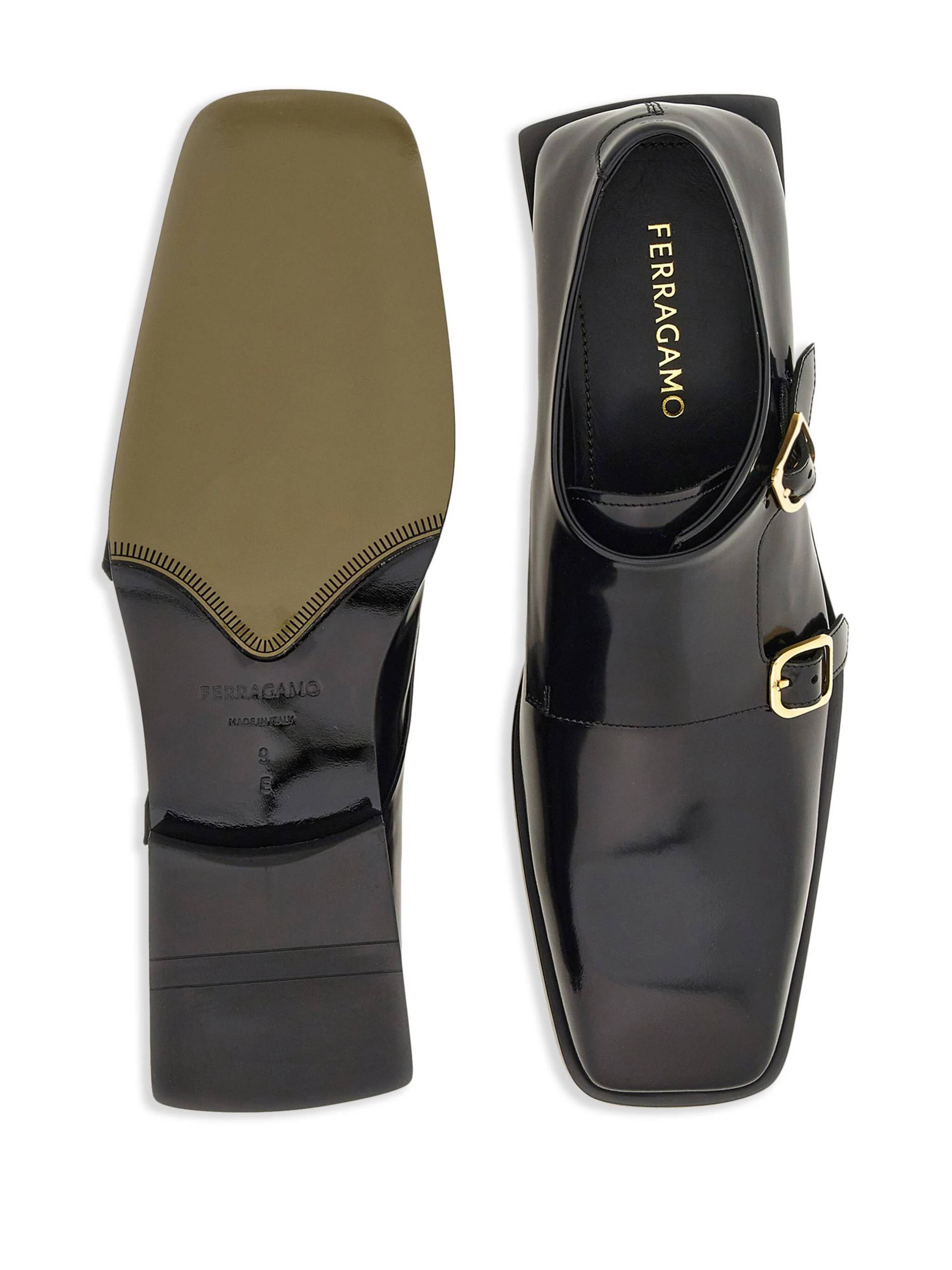 Ferragamo 029244 Man Black Flat shoes - Zuklat