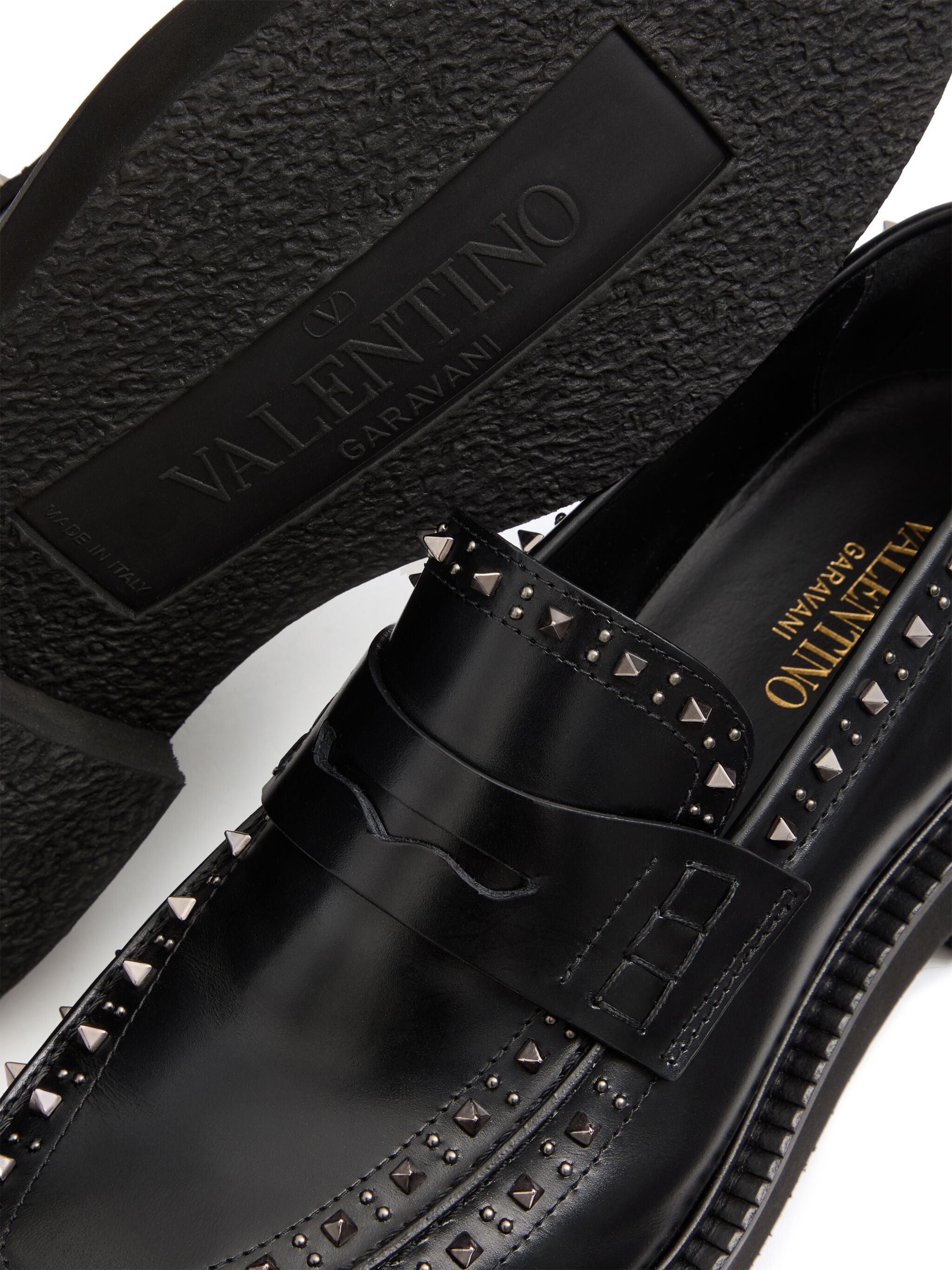 Valentino Garavani 5Y0S0I69 Man Black Flat shoes - Zuklat