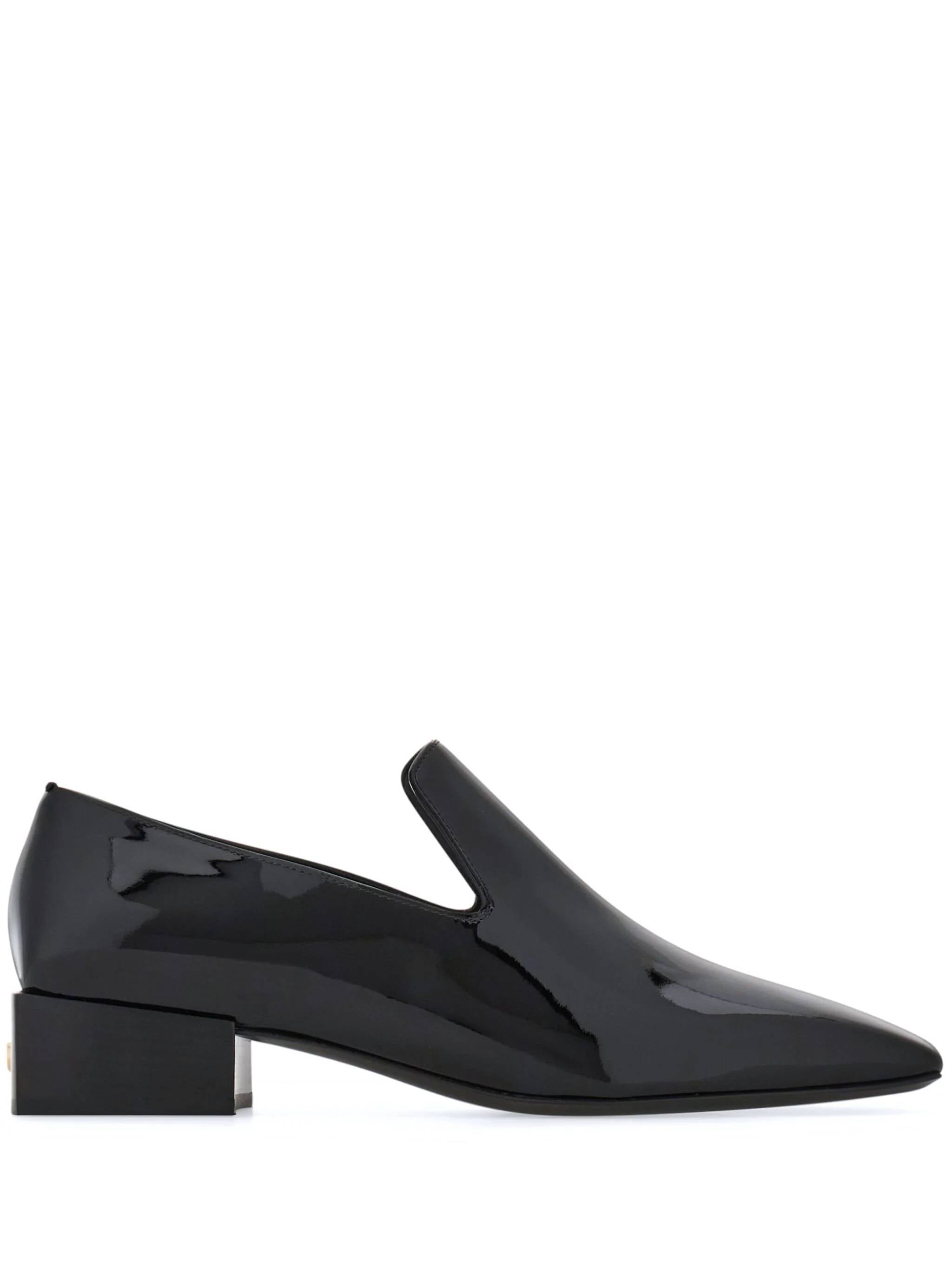 Ferragamo 01J181 Woman Black Flat shoes - Zuklat