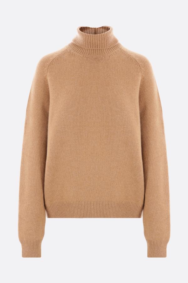 Fendi FZXC46 Woman Biscuit Sweaters - Zuklat