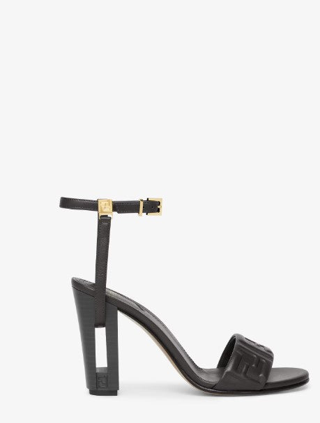 Fendi 8X8442 Woman Nero+nero Sandals - Zuklat