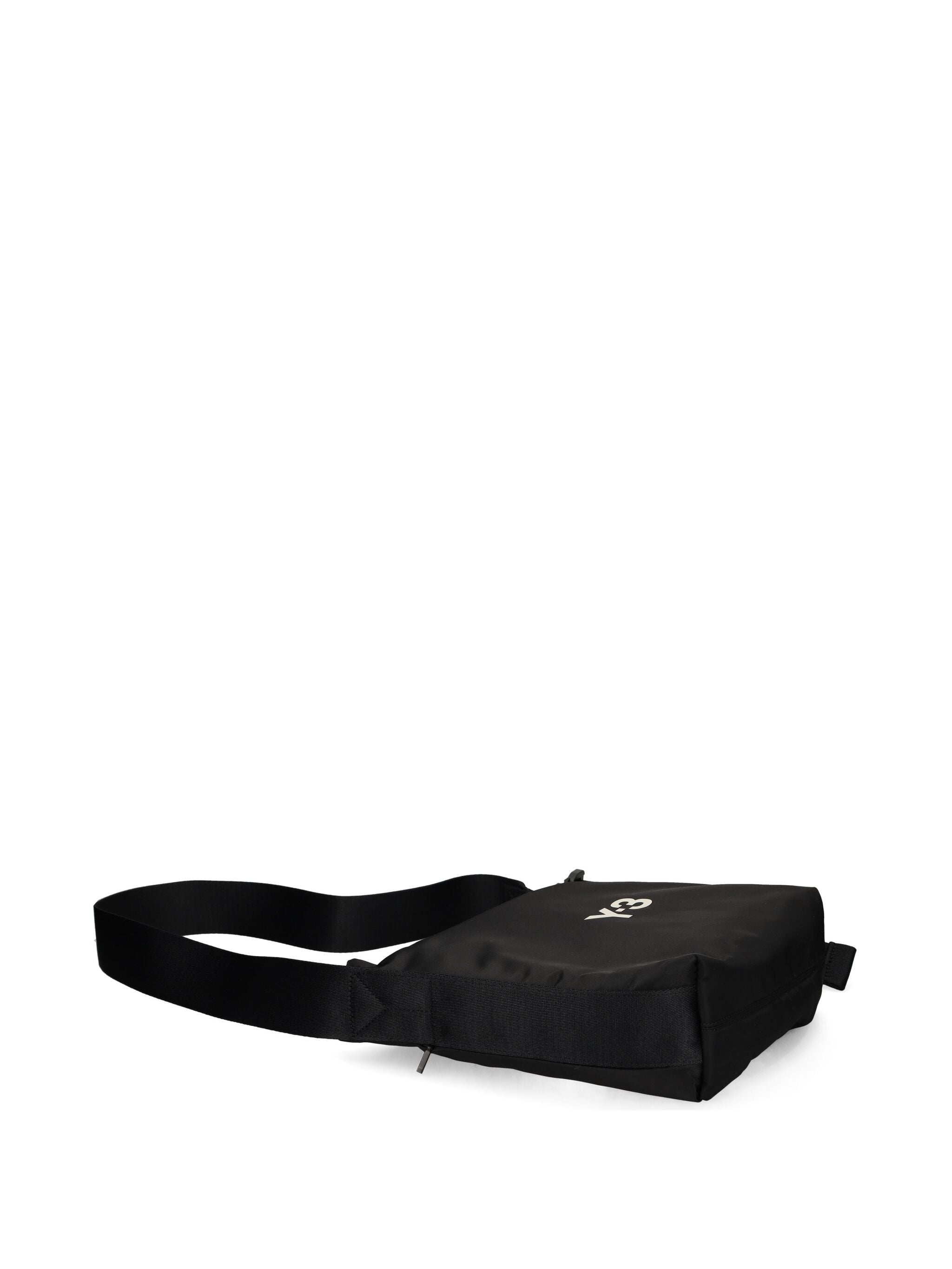 Y-3 JD2905 Unisex Black Bags.. - Zuklat